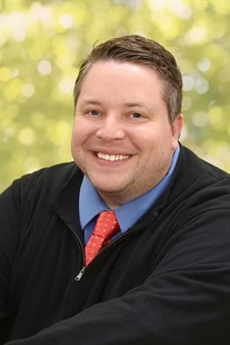 Headshot of Jonathan Comer