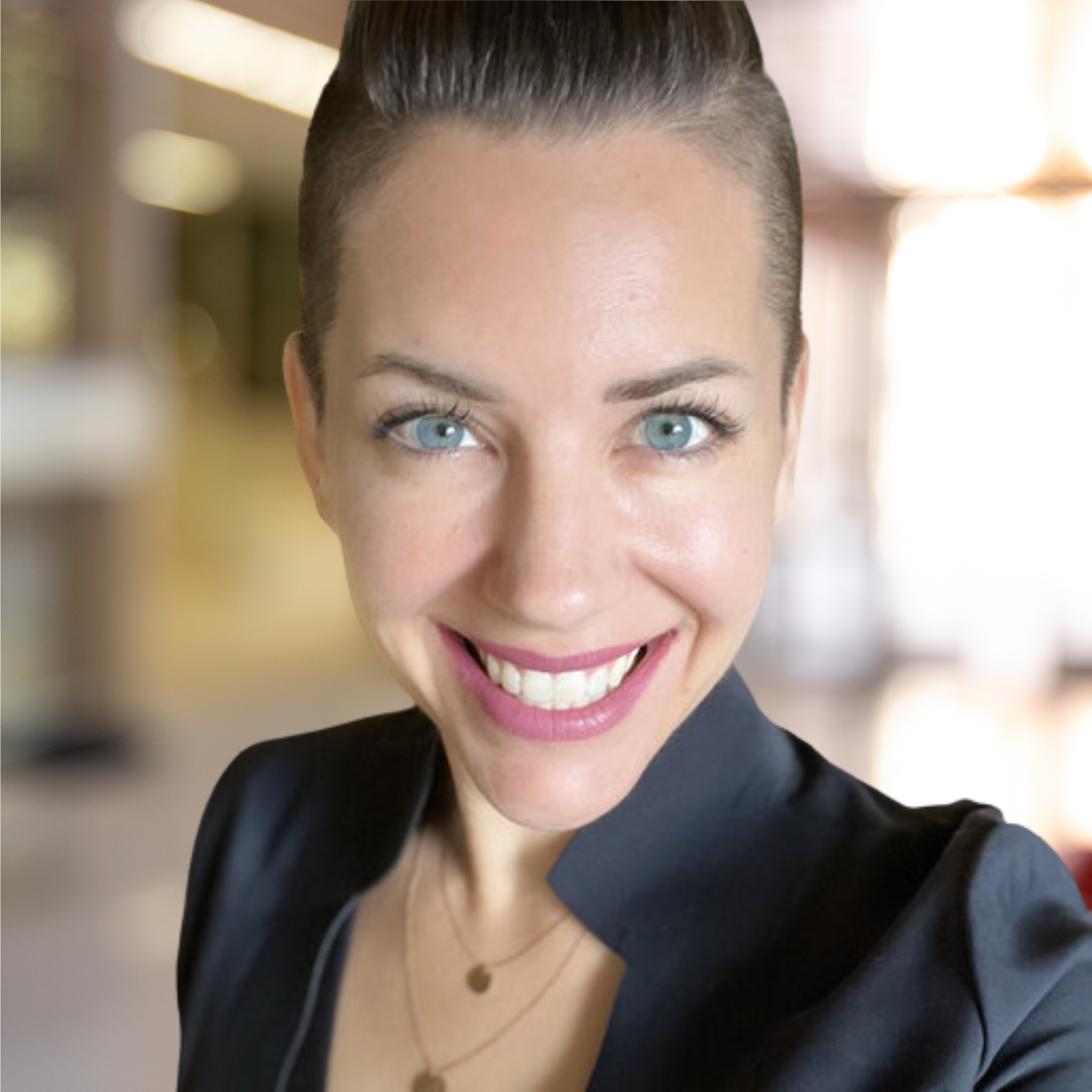 Jessamina Blum Headshot